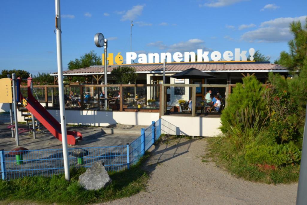 Bungalow 10 Personen Hotell s-Gravenzande Exteriör bild